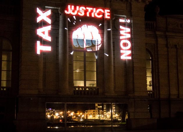 Crédit@Marjorie-Goffart Projection Boverie Liège Justice Fiscale